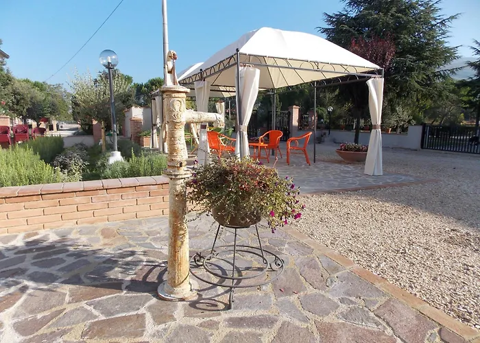 Residence Terra Dei Santi Country House