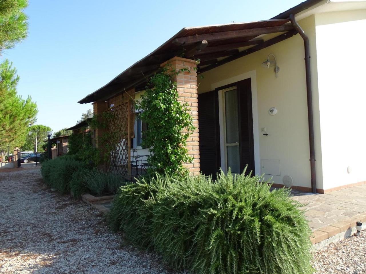 Terra Dei Santi Country House Aparthotel Spello