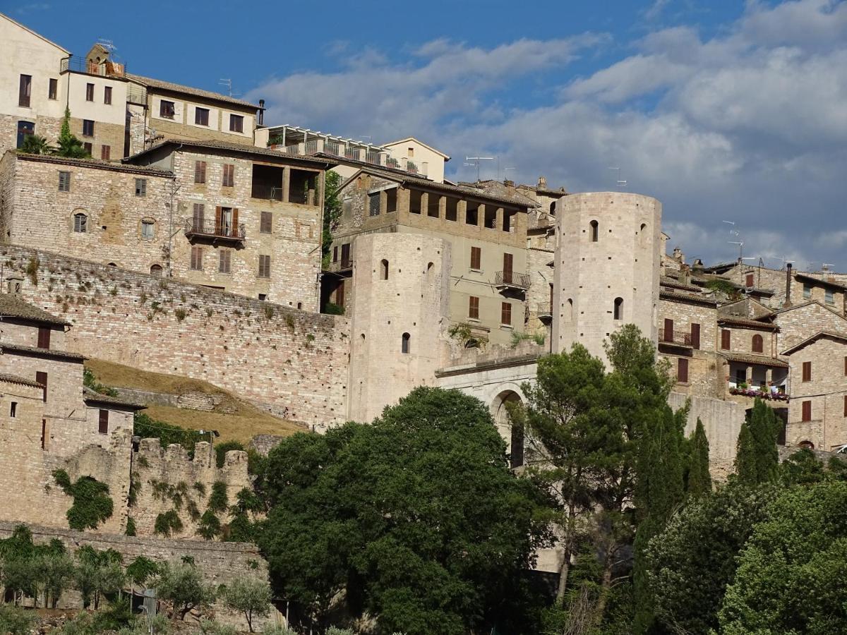Terra Dei Santi Country House Aparthotel Spello